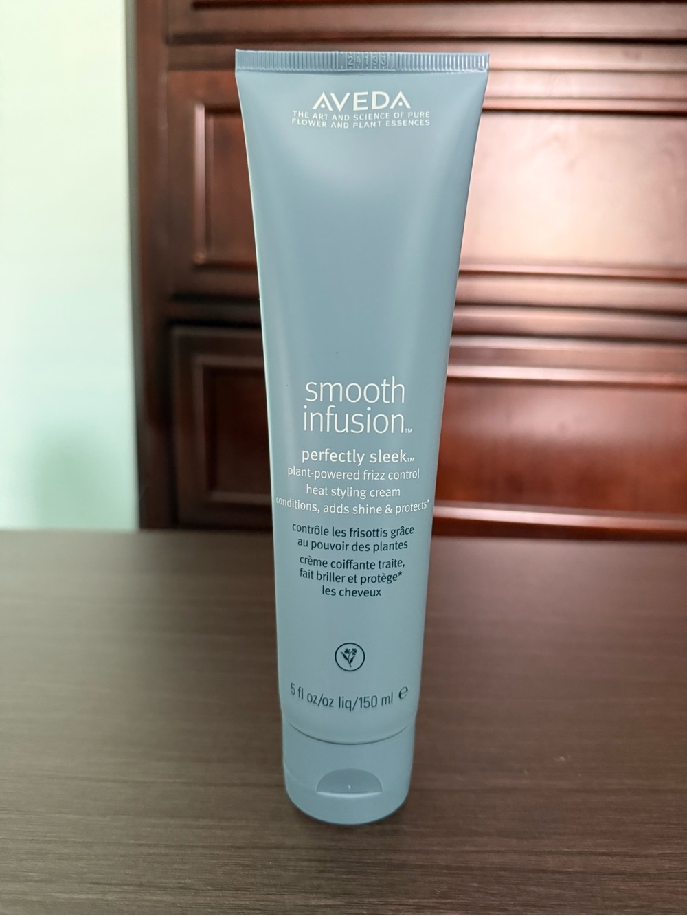 AVEDA Smooth Infusion Perfectly Sleek Heat Styling Cream